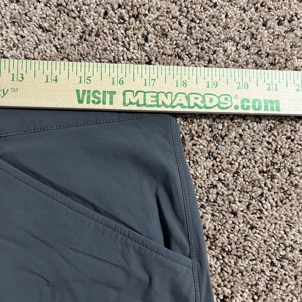 Patagonia Shorts Womens 12 Gray Hiking Walking Lightweight Quick Dry Zip‎ Pocket - Picture 10 of 13